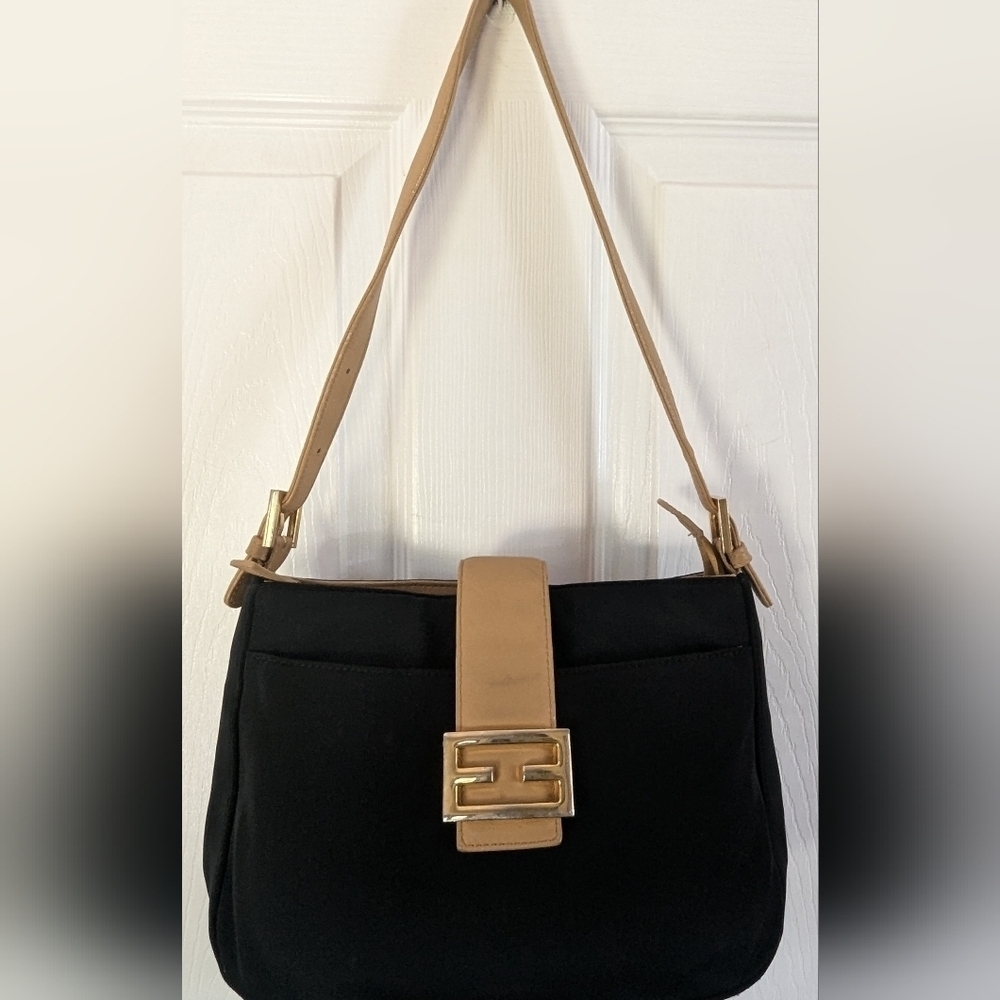 Vintage Ashreil Handbag - Picture 1 of 16